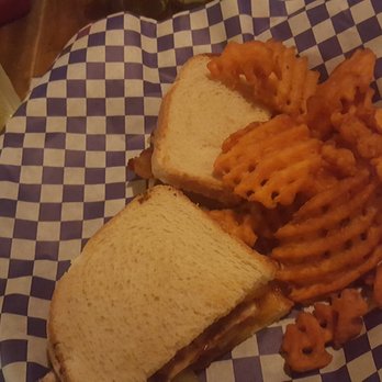 JT Hannah's Kitchen - My barbecue chicken sandwich with waffle cut sweet potatoe fries. - American Near Me - Pigeon Forge, Tennessee JT Hannah's Kitchen - My barbecue chicken sandwich with waffle cut sweet potatoe fries. - American Near Me - Pigeon Forge, Tennessee