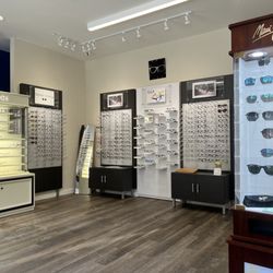 Empire Eye Care - Inside area