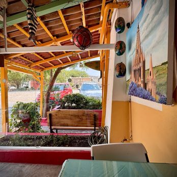 Mario's Mariscos - 2 car parking space in front of bldg - Seafood Near Me - San Miguel de Allende, GUA