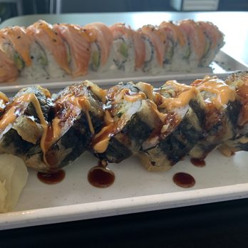 Twin Sushi PDX - 10 Pieces Las Vegas Roll (I forgot the other ones name)  but it was so delicious. Definitely a returning customer. Good service too. - Sushi Bars Near Me - Portland, Oregon