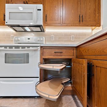 Dickinson Cabinetry - Cabinetry Near Me - San Jose, California
