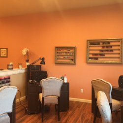 Polish Nail Bar