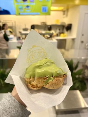 Beard Papa's by null