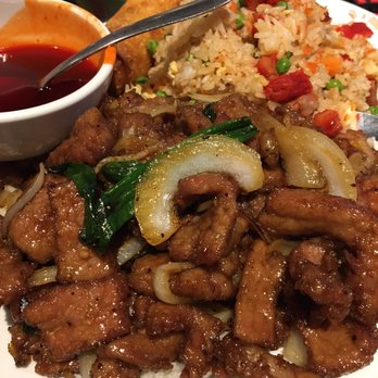 Pagoda Restaurant - Chinese Near Me - North Pole, Alaska