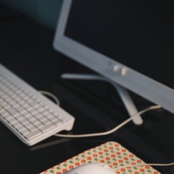Melrose Hostel - Computer station