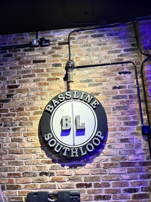 BASSLINE || 2239 - CHICAGO by null