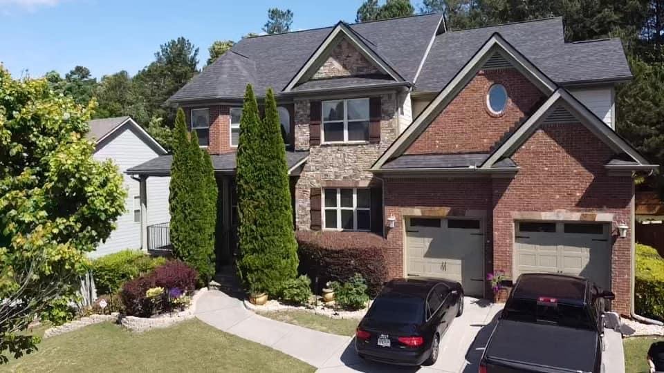 Slide of Pristine Roofing