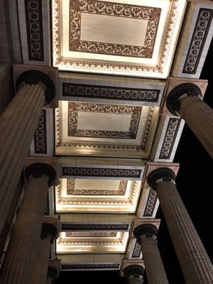 Teatro Juárez by null