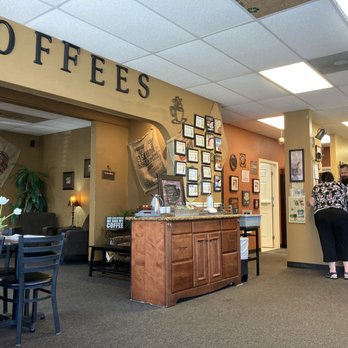 Mercer's Fresh Roasted Coffees - Coffee Roasteries Near Me - Punta Gorda, Florida Mercer's Fresh Roasted Coffees - Coffee Roasteries Near Me - Punta Gorda, Florida