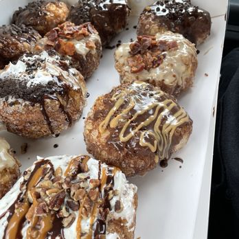 Parlor Doughnuts - Different types of Donuts we got!! - Coffee & Tea Near Me - Gulf Shores, Alabama Parlor Doughnuts - Different types of Donuts we got!! - Coffee & Tea Near Me - Gulf Shores, Alabama