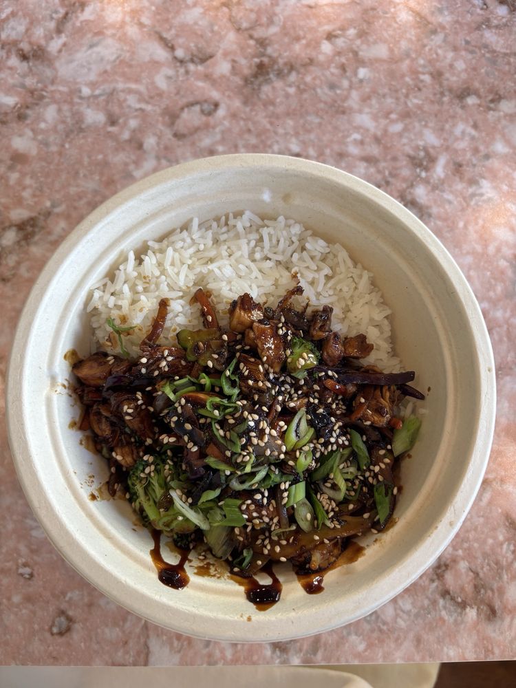 Food from Wokworks Bryn Mawr