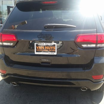 Van Nuys CDJR - Car Dealers Near Me - Van Nuys, California