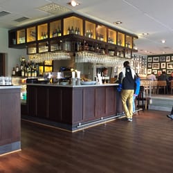 Halmstad Golfklubb - The restaurant & bar