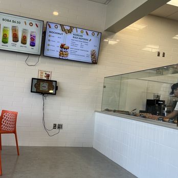 Mochinut Plainfield - Kiosk and menus - Donuts Near Me - Plainfield, Indiana