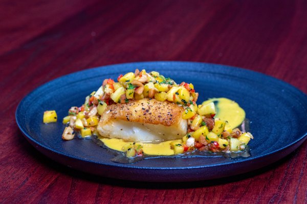 The Encore Lakeside Grill & Sky Bar by null