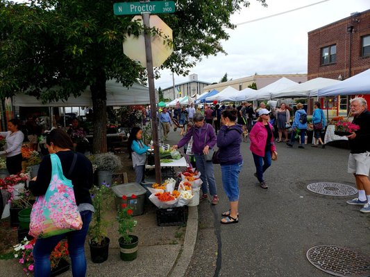 Proctor Farmers' Market by null