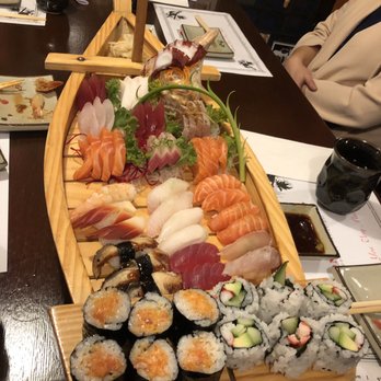 Gonoe Sushi - Sushi Bars Near Me - Toronto, Ontario Gonoe Sushi - Sushi Bars Near Me - Toronto, Ontario