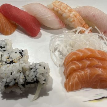 Sean’s kitchen - Sushi sashimi nigiri platter. - Sushi Bars Near Me - Kailua-Kona, Hawaii Sean’s kitchen - Sushi sashimi nigiri platter. - Sushi Bars Near Me - Kailua-Kona, Hawaii