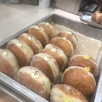 Mello - Alll the donuts - Donuts Near Me - Vancouver, British Columbia