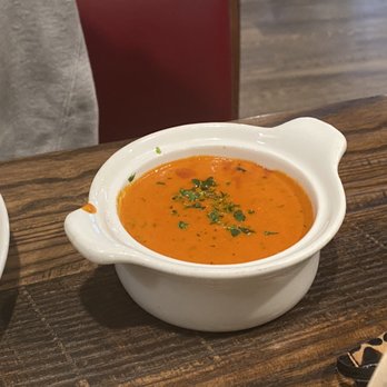 Mimi's Cafe - Tomato bisque soup - Breakfast & Brunch Near Me - Tustin, California