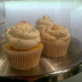 Victoria Cake - cupcakes! - Desserts Near Me - Empoli, FI