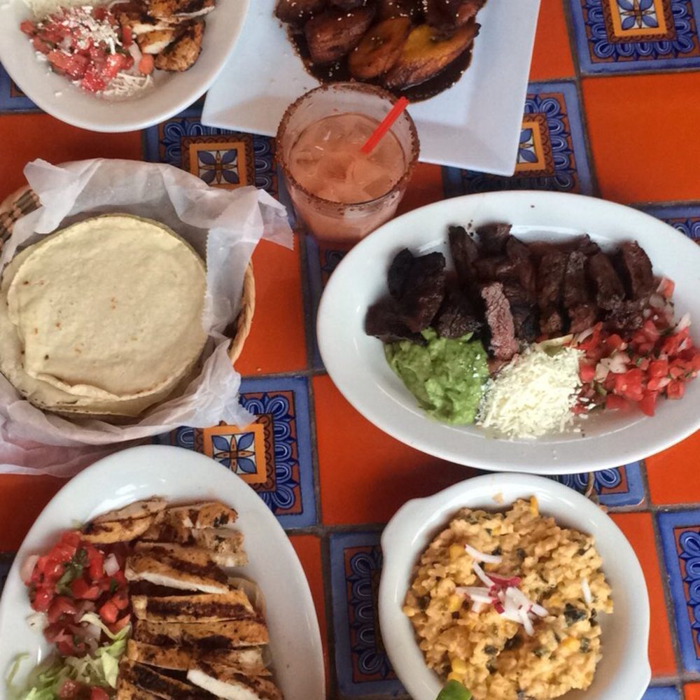 Alma Restaurant - Chicken and steak fajitas, sweet plantains, rice w/ cheese, guava and spicy honey chipotle margaritas. - Mexican Near Me - Brooklyn, New York