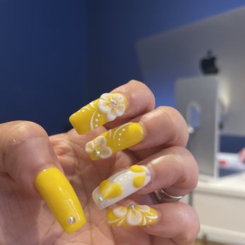 Look Nails - Another amazing set!!! If you're in need of a great nail shop go check out Look Nails In lemon grove!!! Amy world magic on your nails!! - Nail Salons Near Me - Lemon Grove, California