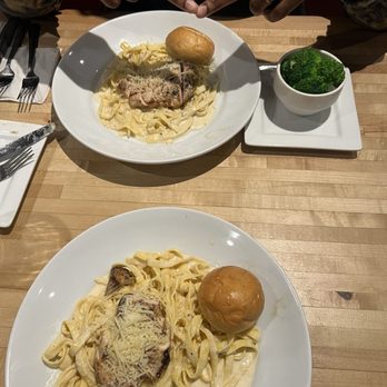 Central Station Grill - Chicken Fettuccine Alfredo Dinner - Seafood Near Me - Starkville, Mississippi Central Station Grill - Chicken Fettuccine Alfredo Dinner - Seafood Near Me - Starkville, Mississippi