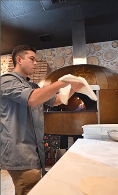 Piacere Wood Fired Pizza Pines by null