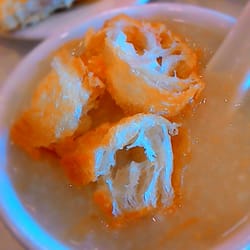 King's House Chinese Restaurant - Blue egg porridge ...delicious!!!