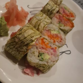 Sushi King - White seaweed roll - Sushi Bars Near Me - Columbia, Maryland Sushi King - White seaweed roll - Sushi Bars Near Me - Columbia, Maryland