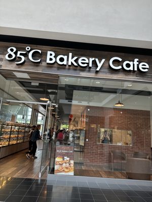 85°C Bakery Cafe by null