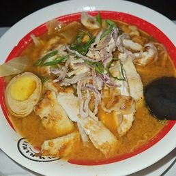 Spicy chicken ramen