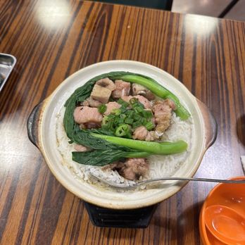 Alice’s Kitchen - Stone pot rice with spare ribs - Noodles Near Me - Temple City, California Alice’s Kitchen - Stone pot rice with spare ribs - Noodles Near Me - Temple City, California