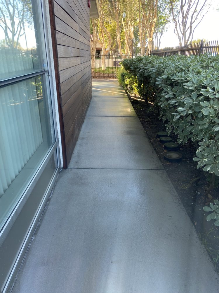 Slide of SD Pressure Pros