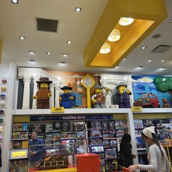 Lego - Toy Stores Near Me - New York, New York