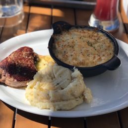 6oz steak, mashed potatoes and Mac and cheese