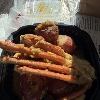 Becky's Seafood House - Seafood Near Me - Washington, DC, District of Columbia