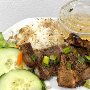 Le Paradis - 49. Grilled Pork Chops (2) - Vietnamese Near Me - Hayward, California Le Paradis - 49. Grilled Pork Chops (2) - Vietnamese Near Me - Hayward, California