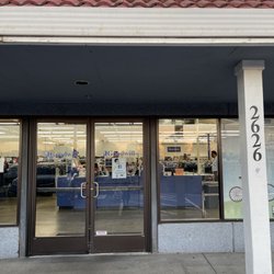 Goodwill Industries Of San Joaquin Valley - Brian who works here is awesomely helpful! Thanks, Brian! 10.10.22