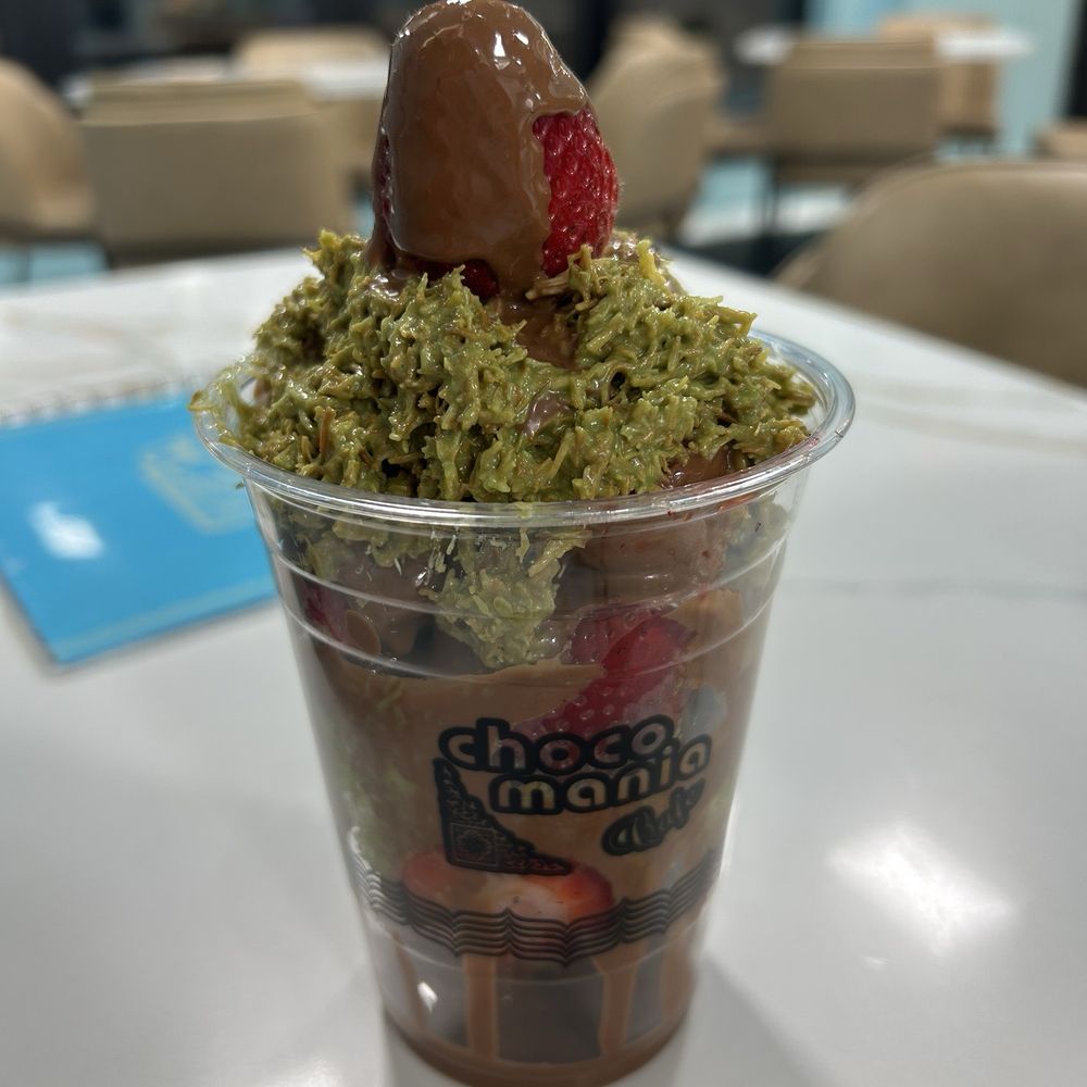 Dubai chocolate strawberries Dubai chocolate strawberries