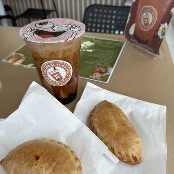 Grab Bubble Tea and Chill - Brown sugar bbt and empanadas - Bubble Tea Near Me - Brampton, Ontario