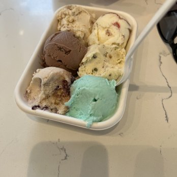 Clumpies Ice Cream Co. - Ice cream Flight! This concept is genius! You can try 6 flavors or share with your significant other! Amazing ice cream! - Ice Cream & Frozen Yogurt Near Me - Chattanooga, Tennessee Clumpies Ice Cream Co. - Ice cream Flight! This concept is genius! You can try 6 flavors or share with your significant other! Amazing ice cream! - Ice Cream & Frozen Yogurt Near Me - Chattanooga, Tennessee