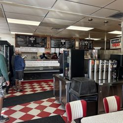 Bridge Street Bagels & Deli - Inside