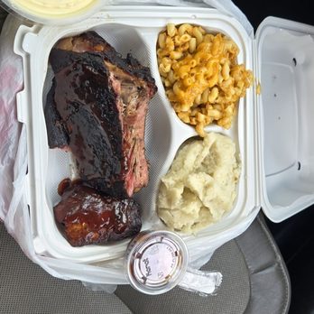 Quick Bite Cafe - BBQ !!!!!!!! Very reasonable pricing. Very tasty. Very well smoked. GET SOME!!!!!!! - Cafes Near Me - Pomona, California Quick Bite Cafe - BBQ !!!!!!!! Very reasonable pricing. Very tasty. Very well smoked. GET SOME!!!!!!! - Cafes Near Me - Pomona, California