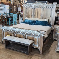 Rawhide Rustic Furniture & Mattress