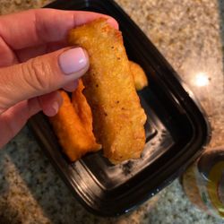 Dolce Pizzeria & Restaurant - 6 Mozzarella Sticks
