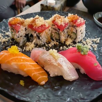 Sushi Hachi - Chefs platter - Sushi Bars Near Me - Washington, DC, District of Columbia