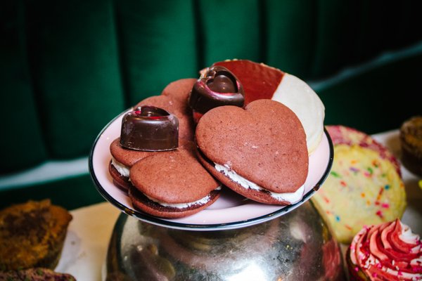 The Fragile Flour by null