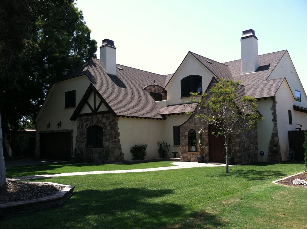 Slide of New Era Roofing